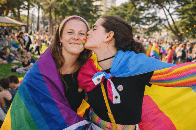 Drapeau pansexuel